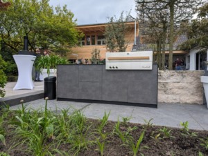 PXL 20240427 160942909